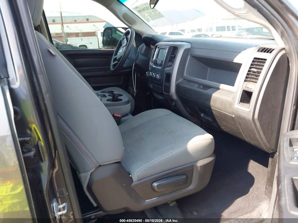 2019 RAM 1500 CLASSIC TRADESMAN  4X2 5'7 BOX