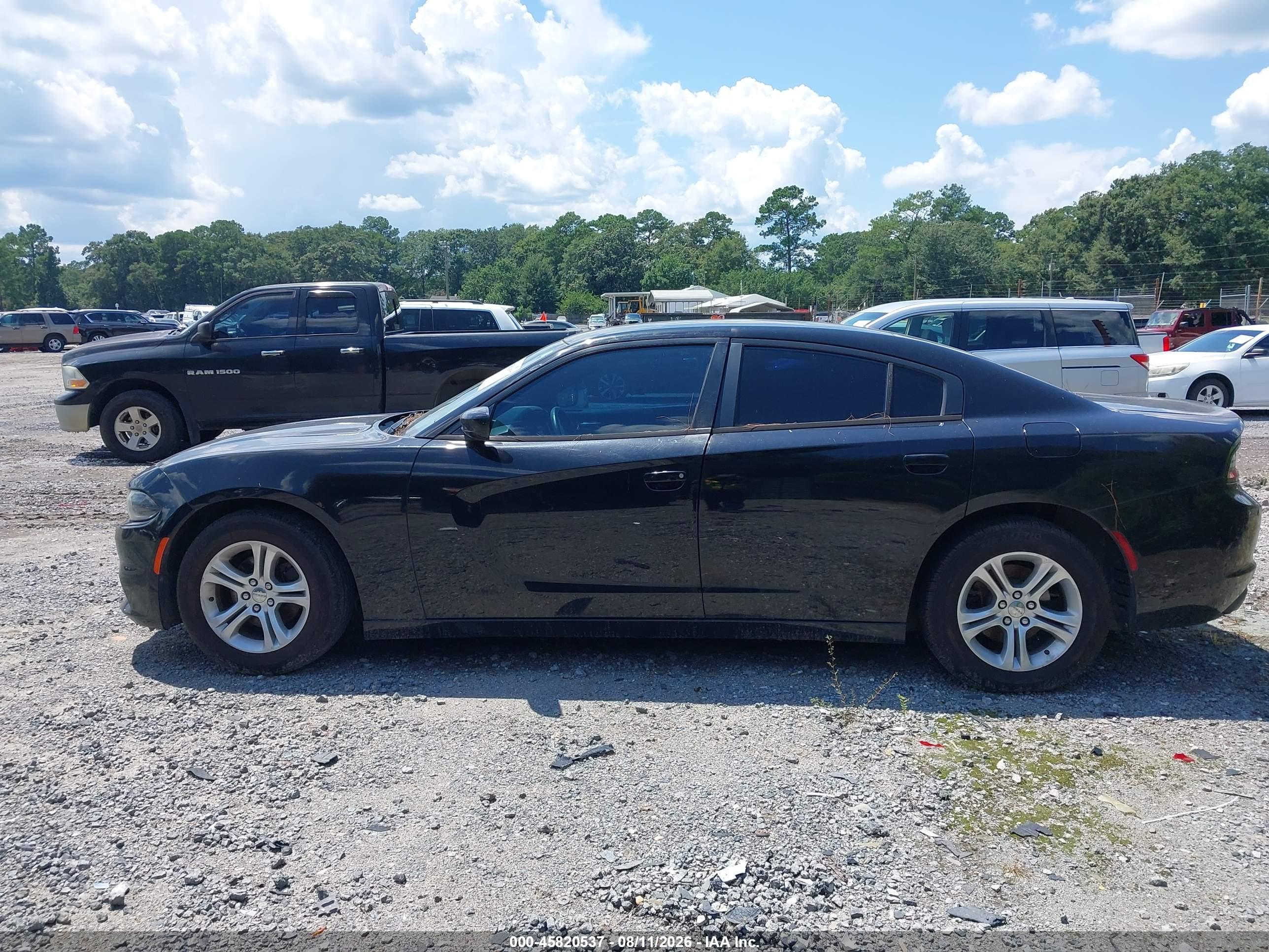 2015 DODGE CHARGER SE