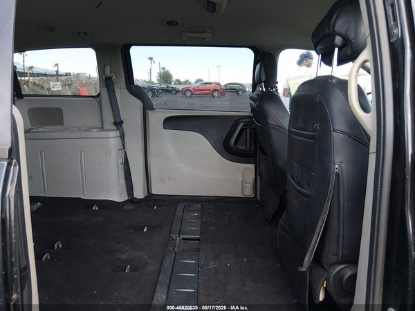 2018 DODGE GRAND CARAVAN SE
