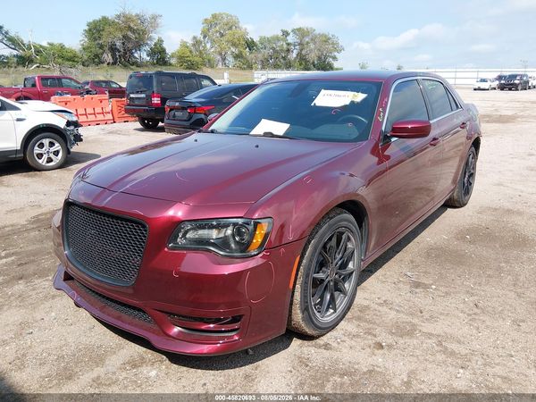 2018 CHRYSLER 300 TOURING L