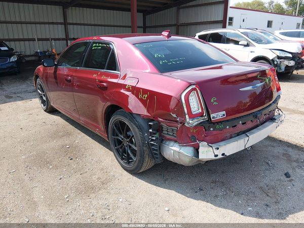 2018 CHRYSLER 300 TOURING L
