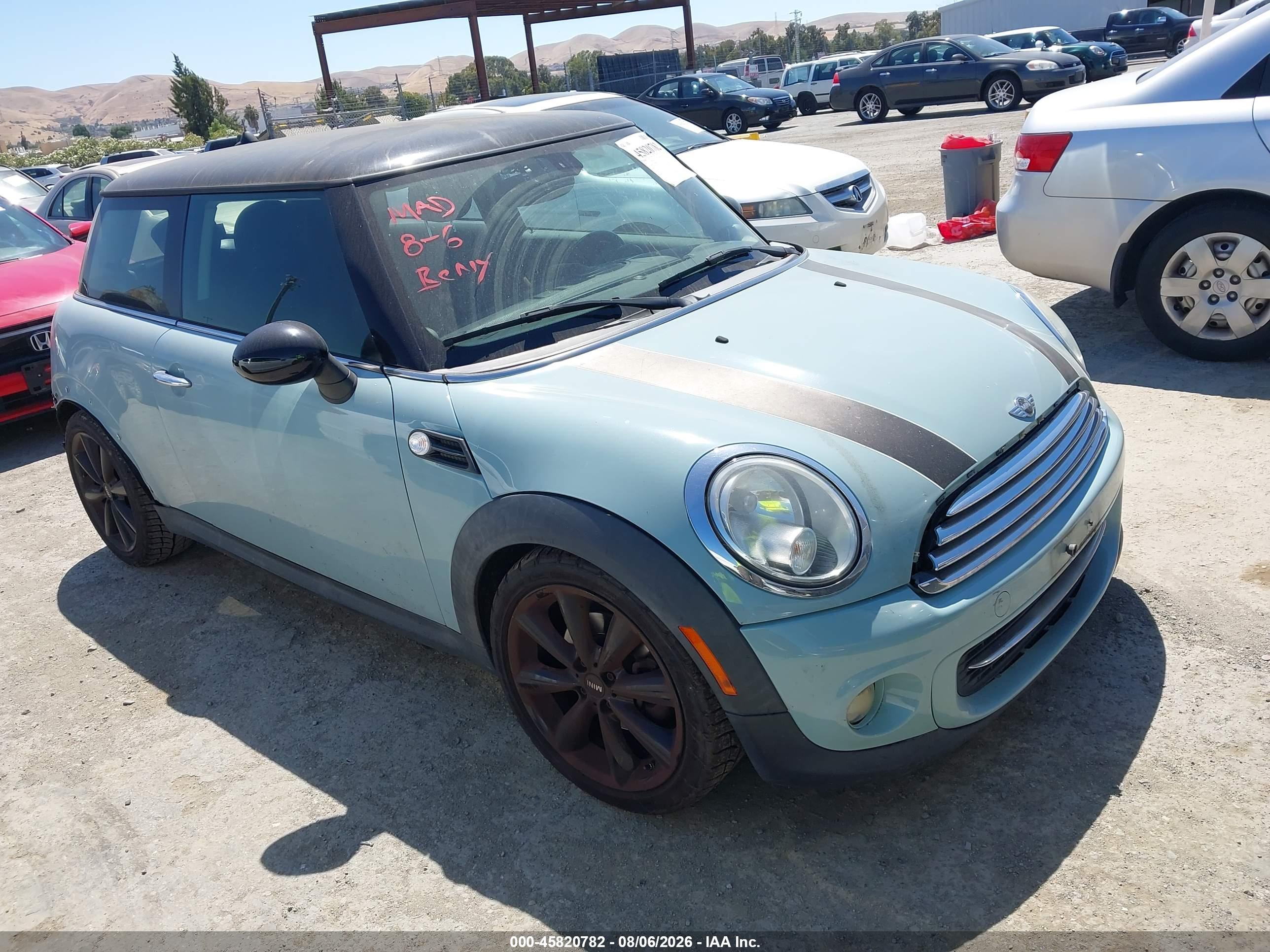 2013 MINI HARDTOP COOPER