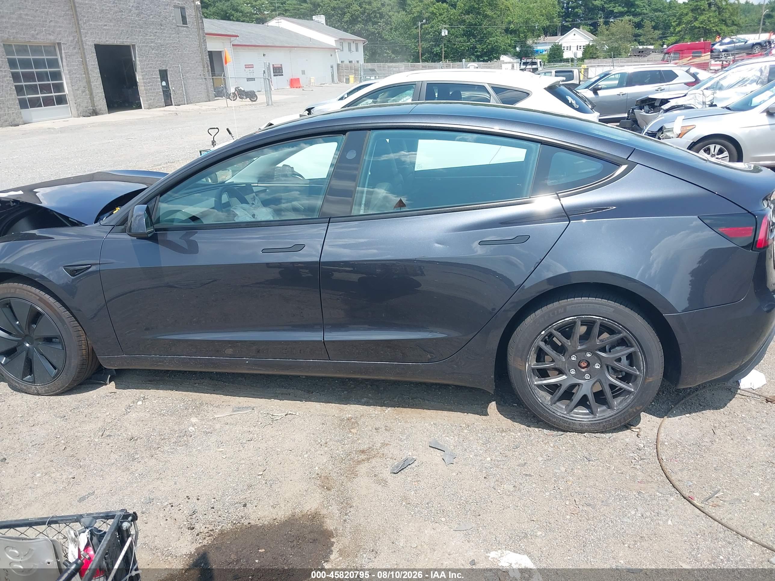 2024 TESLA MODEL 3