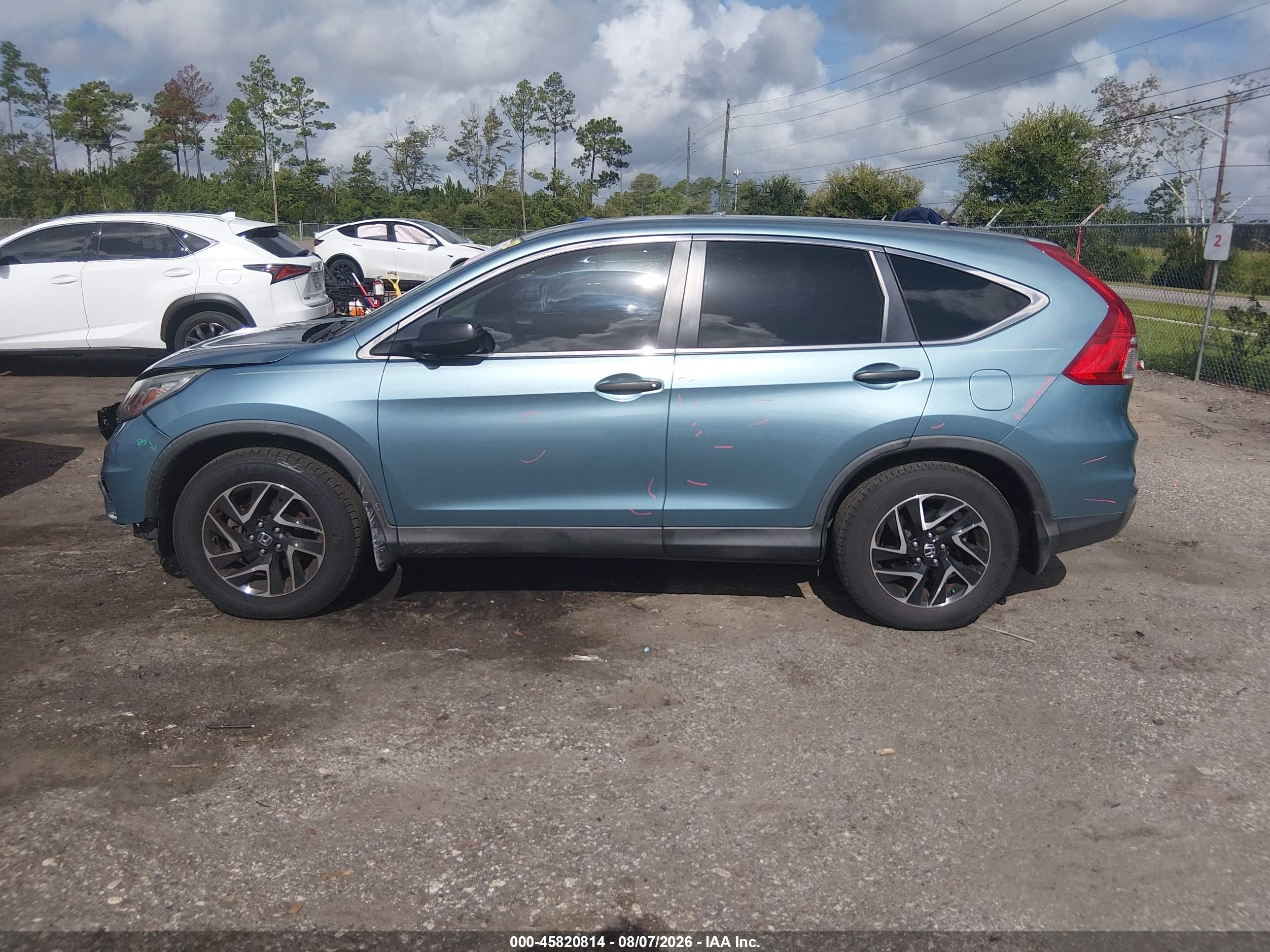 2016 HONDA CR-V SE