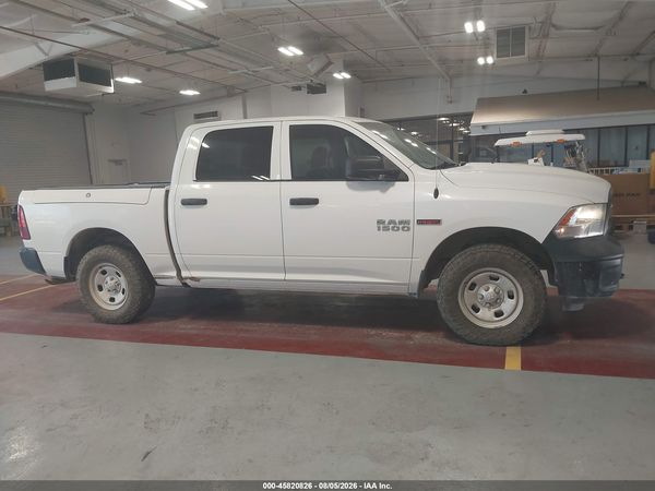 2017 RAM 1500 TRADESMAN  4X4 5'7 BOX