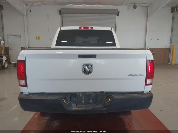 2017 RAM 1500 TRADESMAN  4X4 5'7 BOX