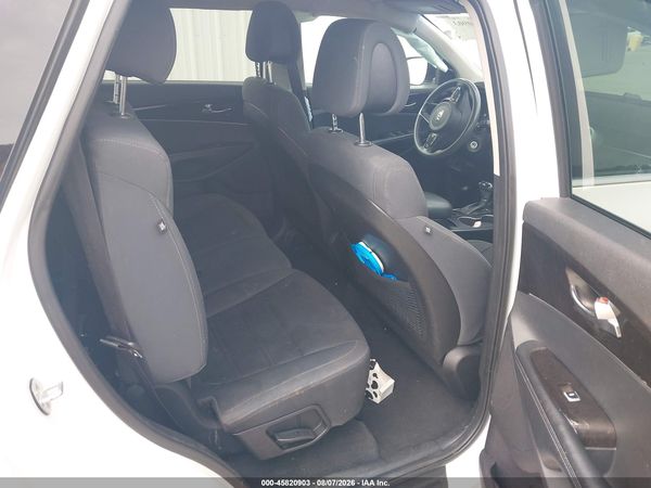 2016 KIA SORENTO 2.4L LX