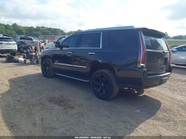 2018 CADILLAC ESCALADE LUXURY