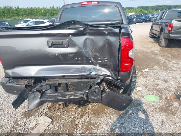 2017 TOYOTA TUNDRA SR5 5.7L V8