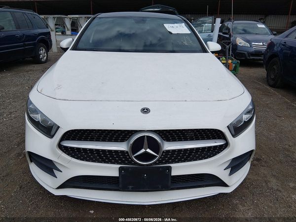 2019 MERCEDES-BENZ A 220 A220