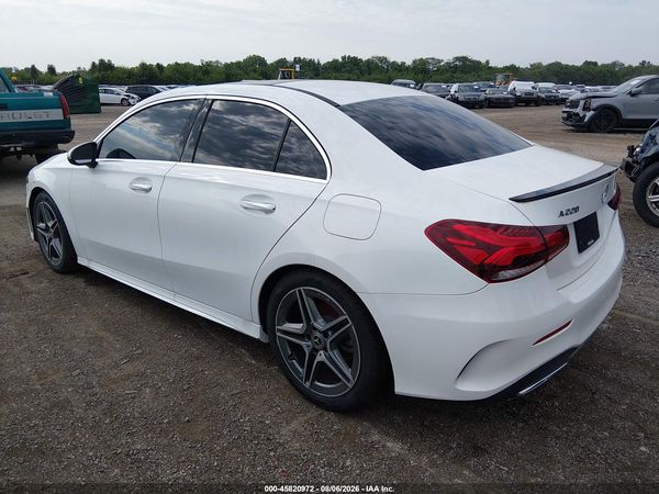 2019 MERCEDES-BENZ A 220 A220