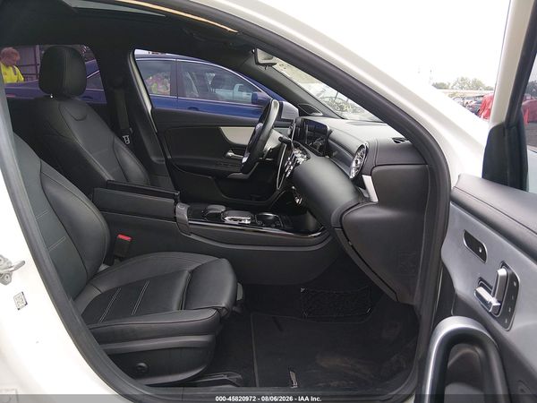 2019 MERCEDES-BENZ A 220 A220
