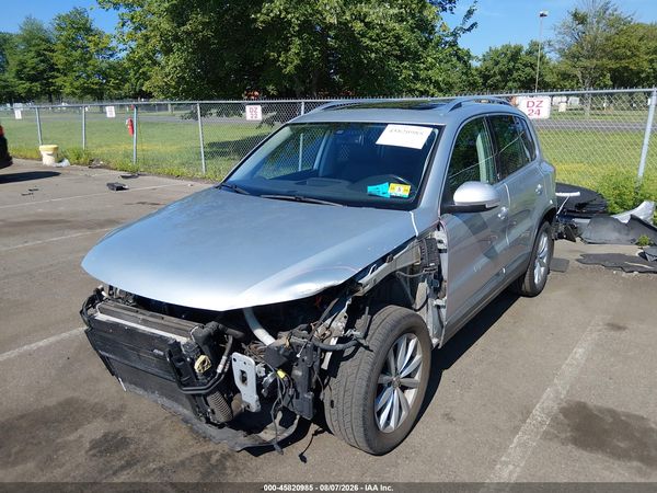 2017 VOLKSWAGEN TIGUAN — I2
