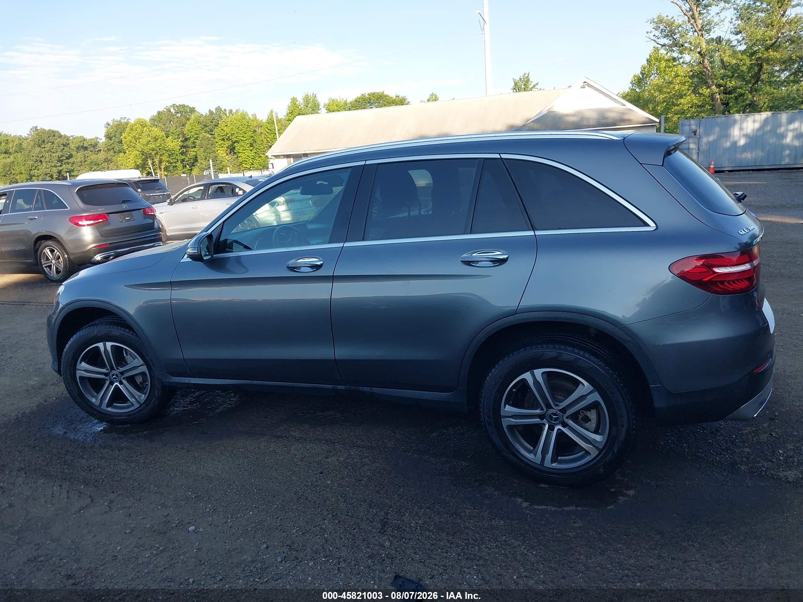 2019 MERCEDES-BENZ GLC 300 4MATIC