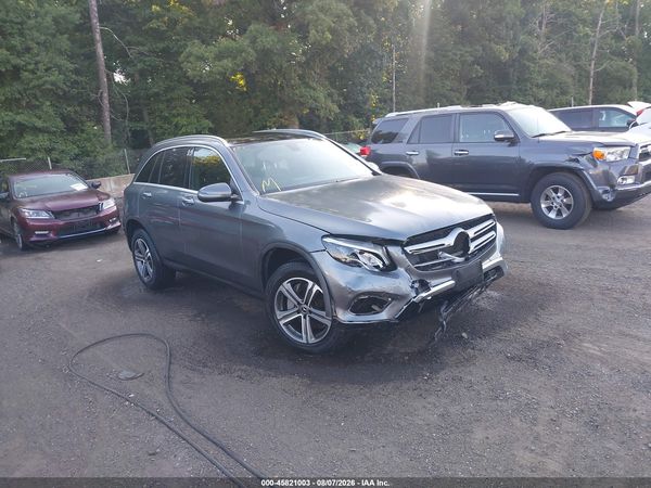 2019 MERCEDES-BENZ GLC 300 4MATIC