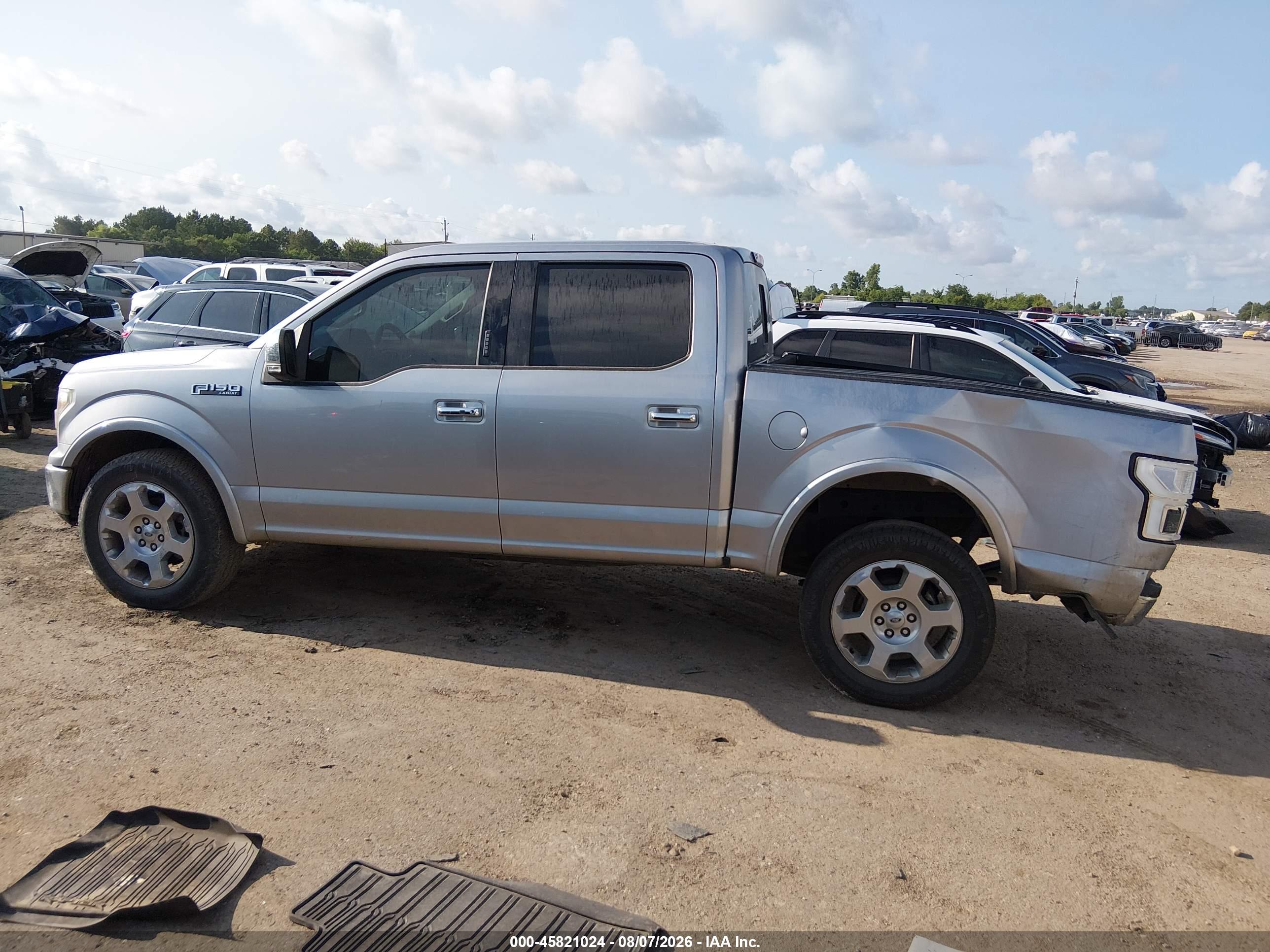 2020 FORD F-150 LARIAT