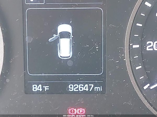 2016 HYUNDAI TUCSON SE