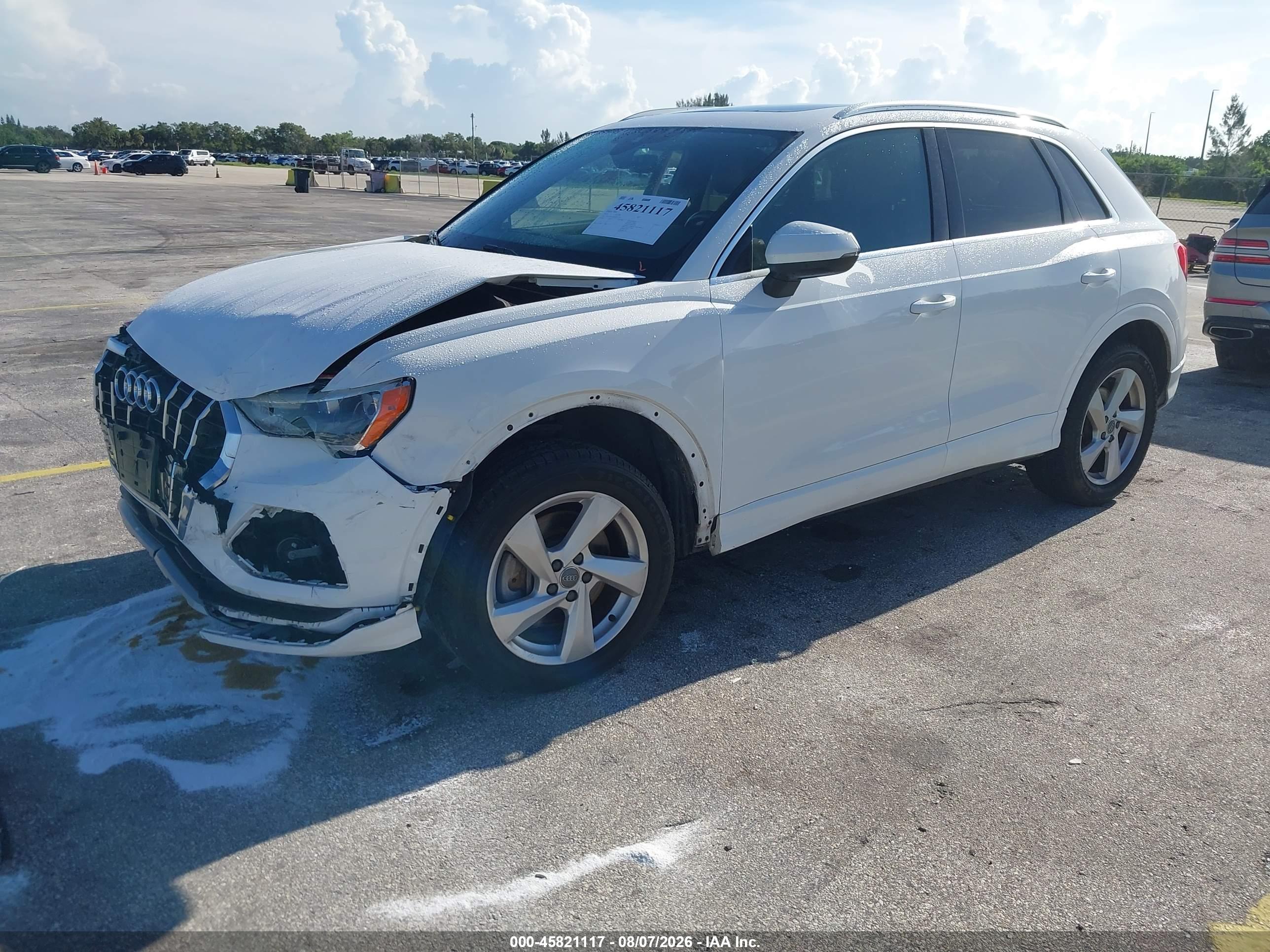 2020 AUDI Q3 — I2