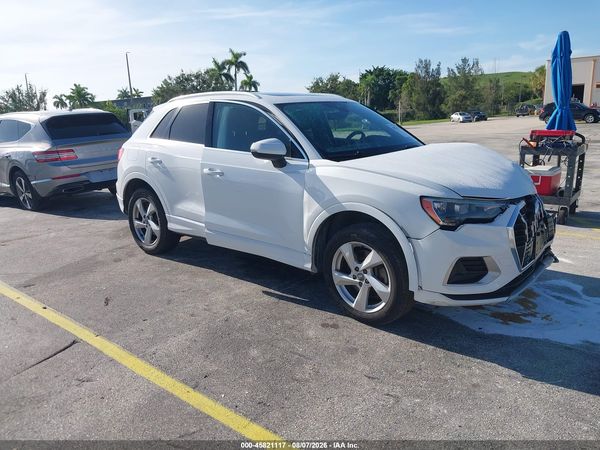 2020 AUDI Q3 — I1