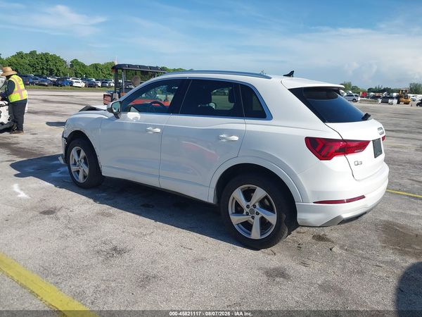 2020 AUDI Q3 — I3