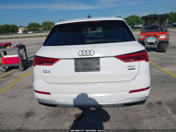 2020 AUDI Q3 — I119