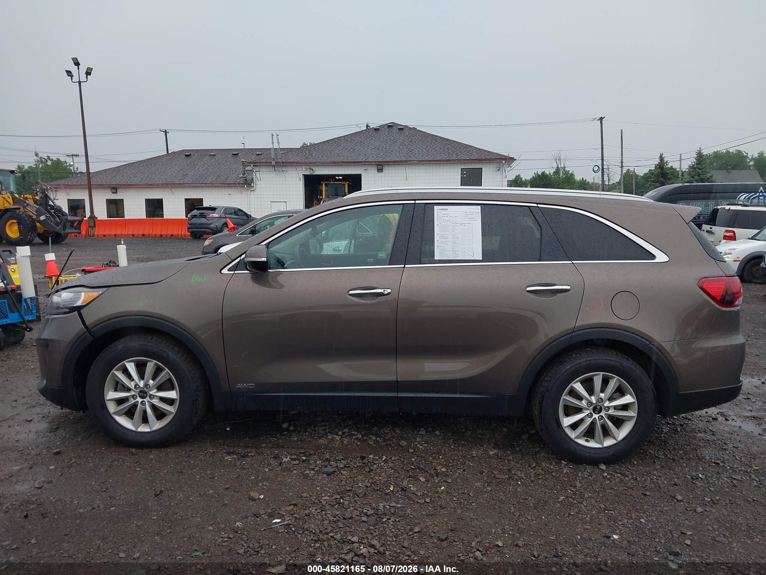 2019 KIA SORENTO 2.4L LX