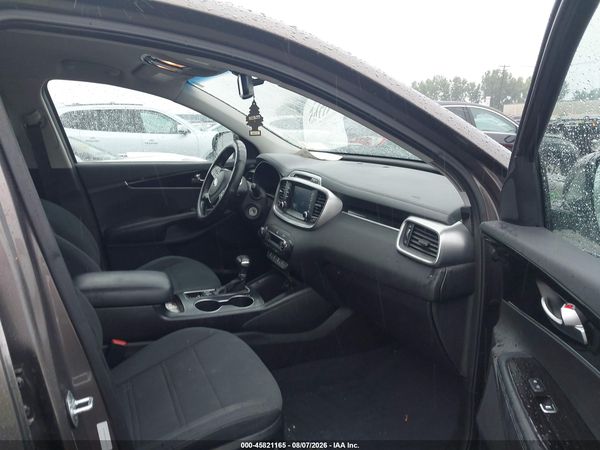 2019 KIA SORENTO 2.4L LX