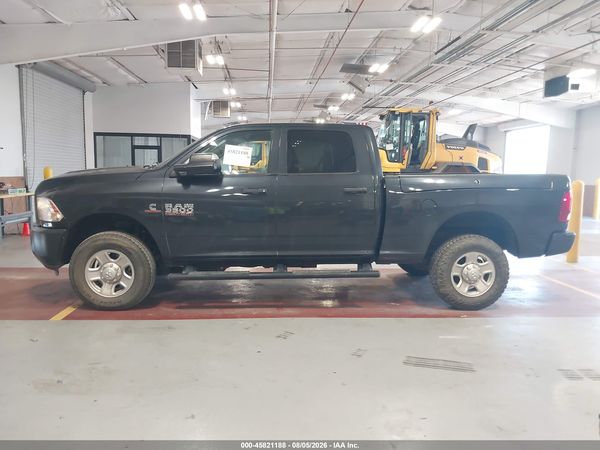 2017 RAM 3500 TRADESMAN  4X4 6'4 BOX