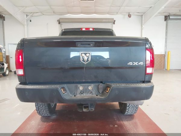 2017 RAM 3500 TRADESMAN  4X4 6'4 BOX