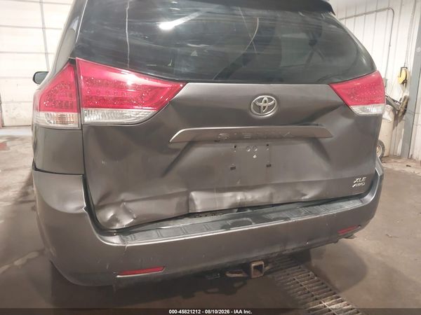 2012 TOYOTA SIENNA XLE 7 PASSENGER — I6