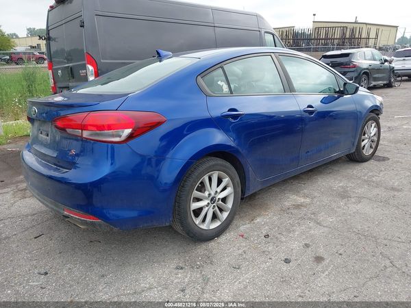 2017 KIA FORTE S