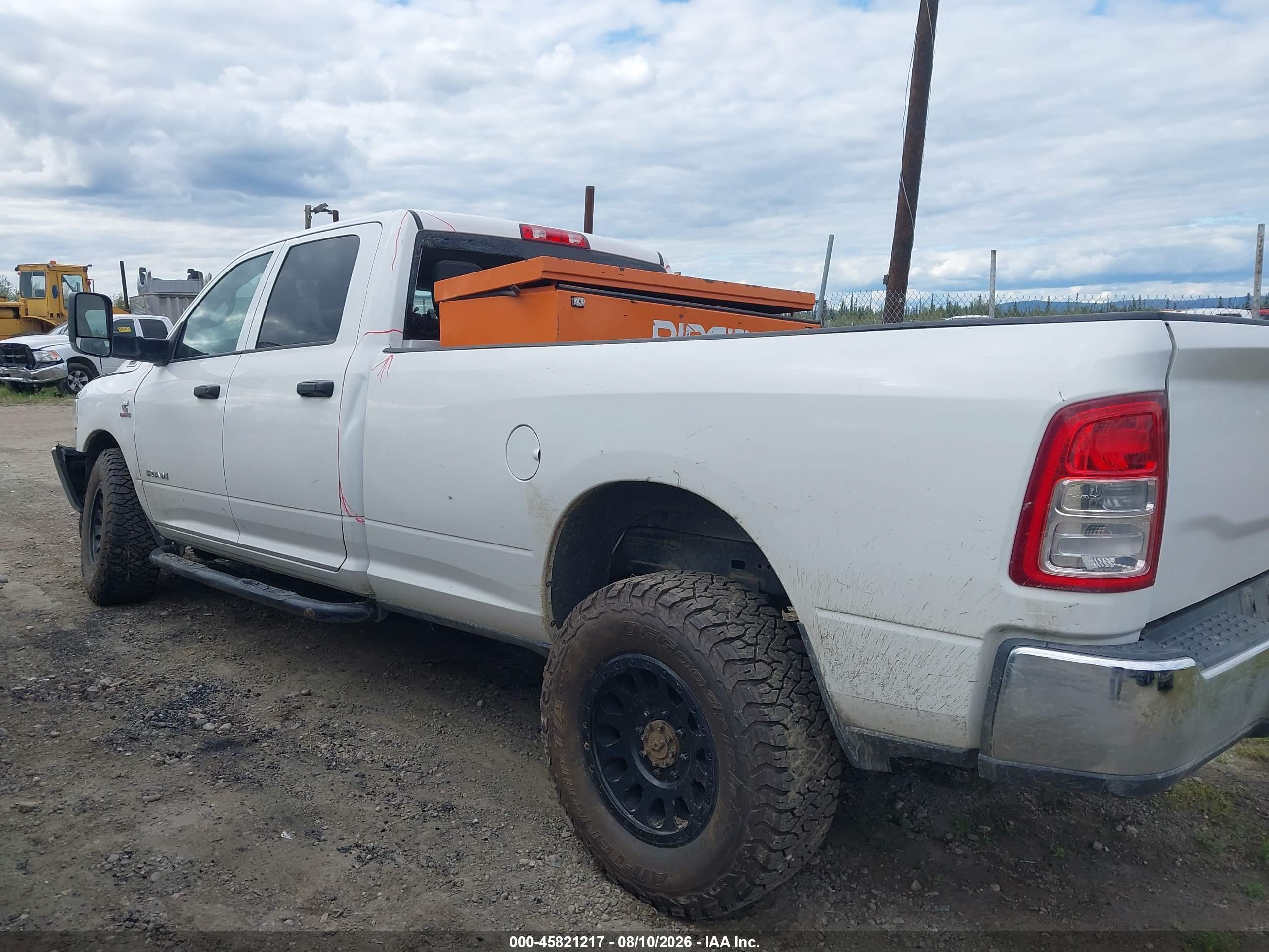 2019 RAM 2500 TRADESMAN  4X4 8' BOX