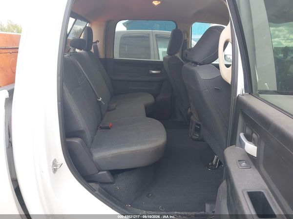 2019 RAM 2500 TRADESMAN  4X4 8' BOX