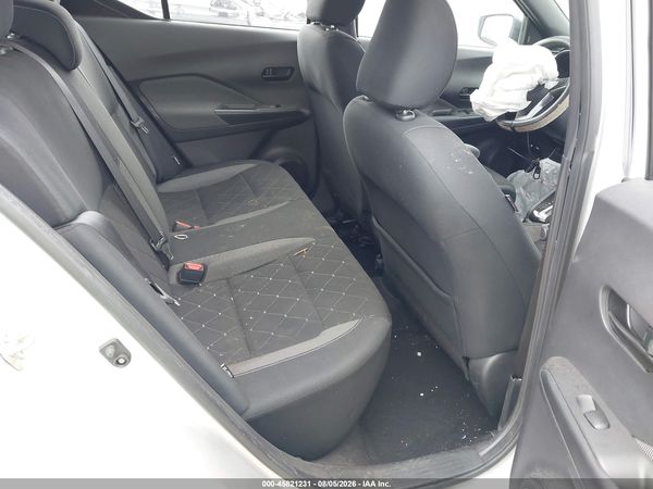 2020 NISSAN KICKS S XTRONIC CVT — I8