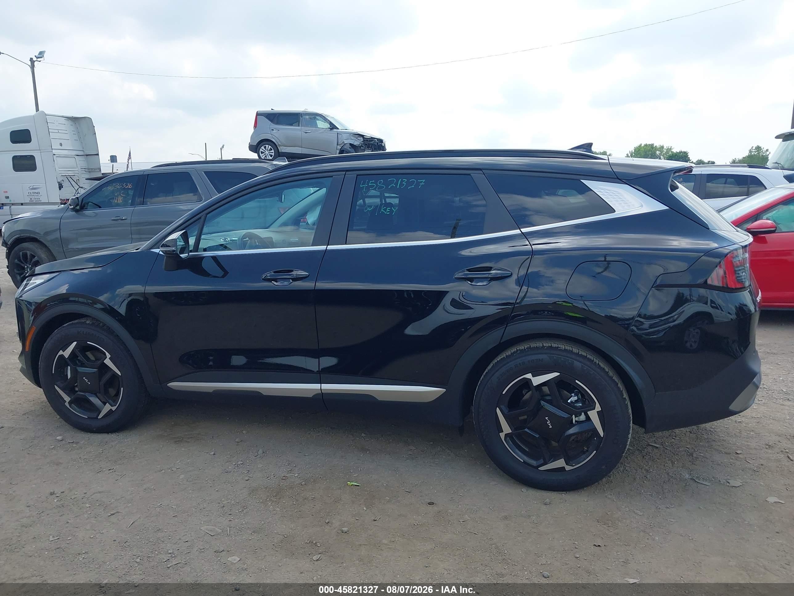 2026 KIA SPORTAGE EX