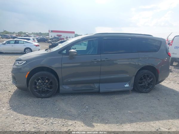 2022 CHRYSLER PACIFICA TOURING L