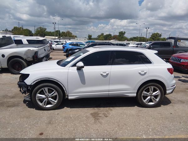2022 AUDI Q3