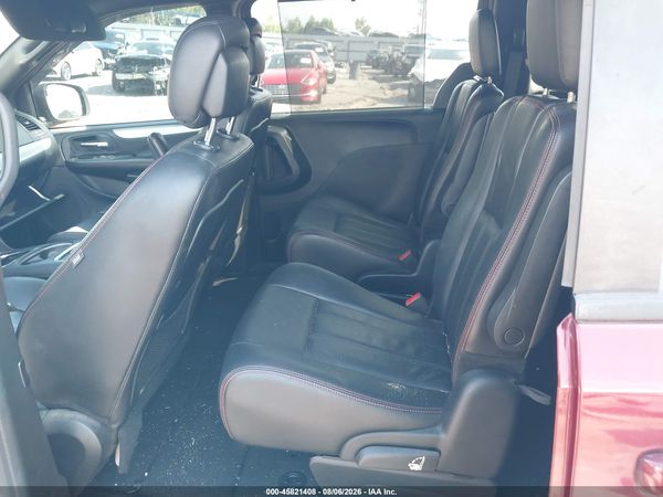 2018 DODGE GRAND CARAVAN GT — I8