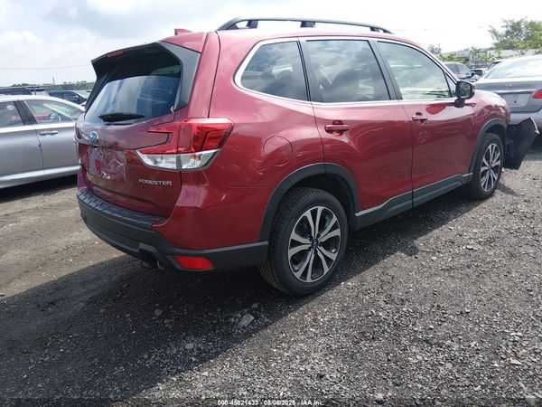 2022 SUBARU FORESTER LIMITED — I4