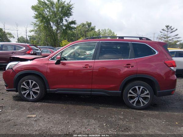 2022 SUBARU FORESTER LIMITED — I117