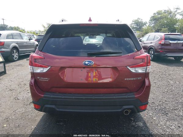 2022 SUBARU FORESTER LIMITED — I119