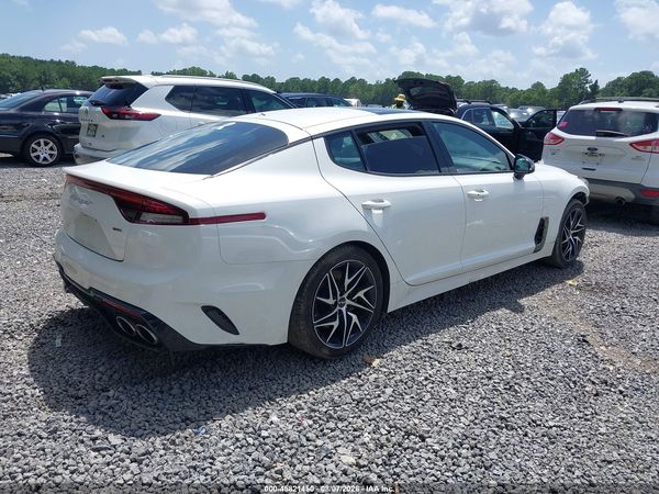 2023 KIA STINGER GT-LINE