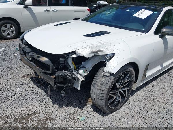 2023 KIA STINGER GT-LINE