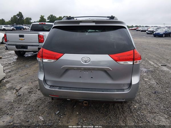 2012 TOYOTA SIENNA XLE 7 PASSENGER