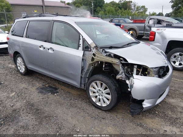 2012 TOYOTA SIENNA XLE 7 PASSENGER