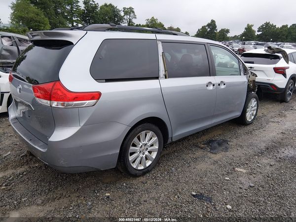 2012 TOYOTA SIENNA XLE 7 PASSENGER