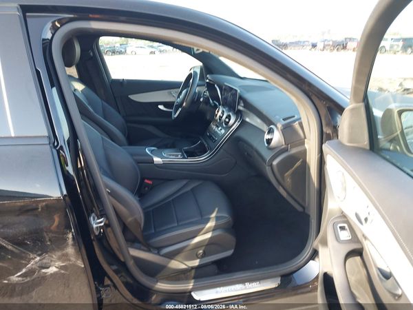 2023 MERCEDES-BENZ GLC 300 COUPE 4MATIC