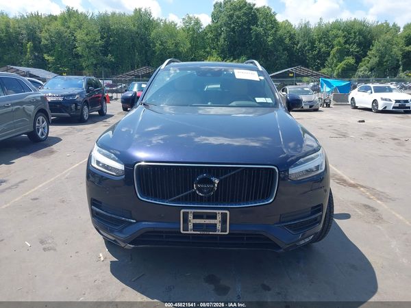 2017 VOLVO XC90 T6 MOMENTUM