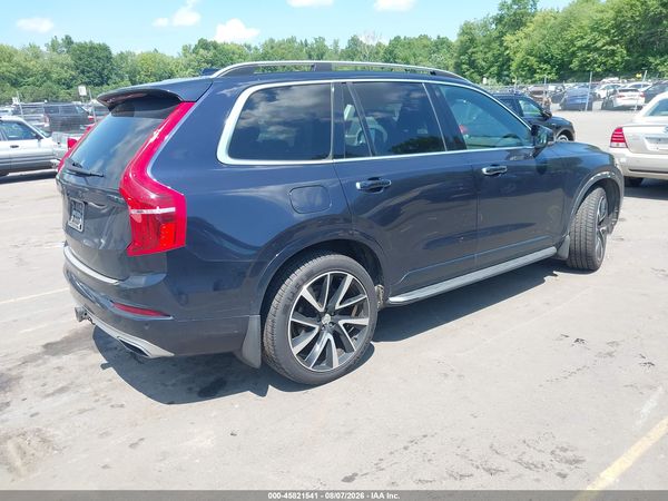2017 VOLVO XC90 T6 MOMENTUM