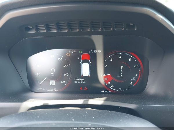 2017 VOLVO XC90 T6 MOMENTUM